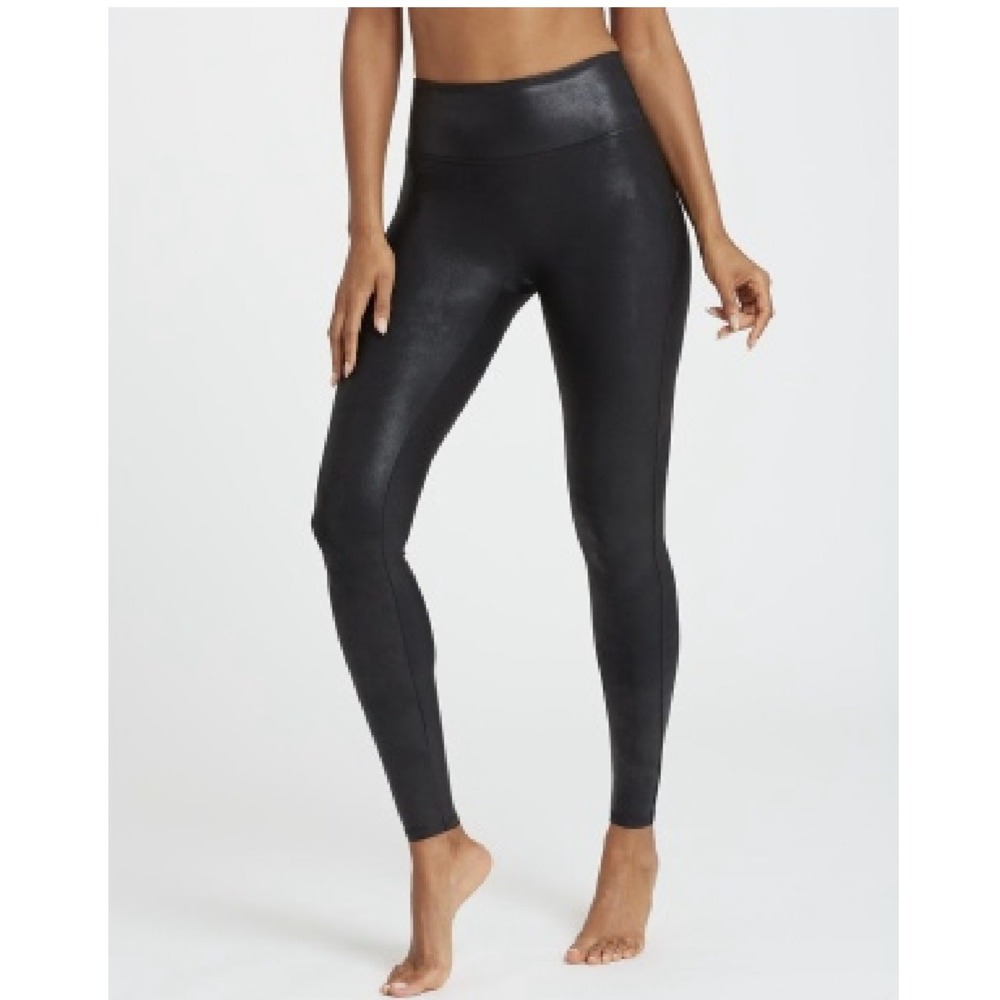 Spanx Faux Leather Leggings Black High Waisted Large 20110R Wet Look Slimming